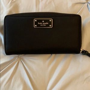 Black Kate Spade Wallet